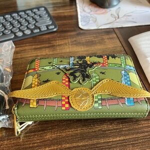 Harry Potter quidditch wallet loungefly